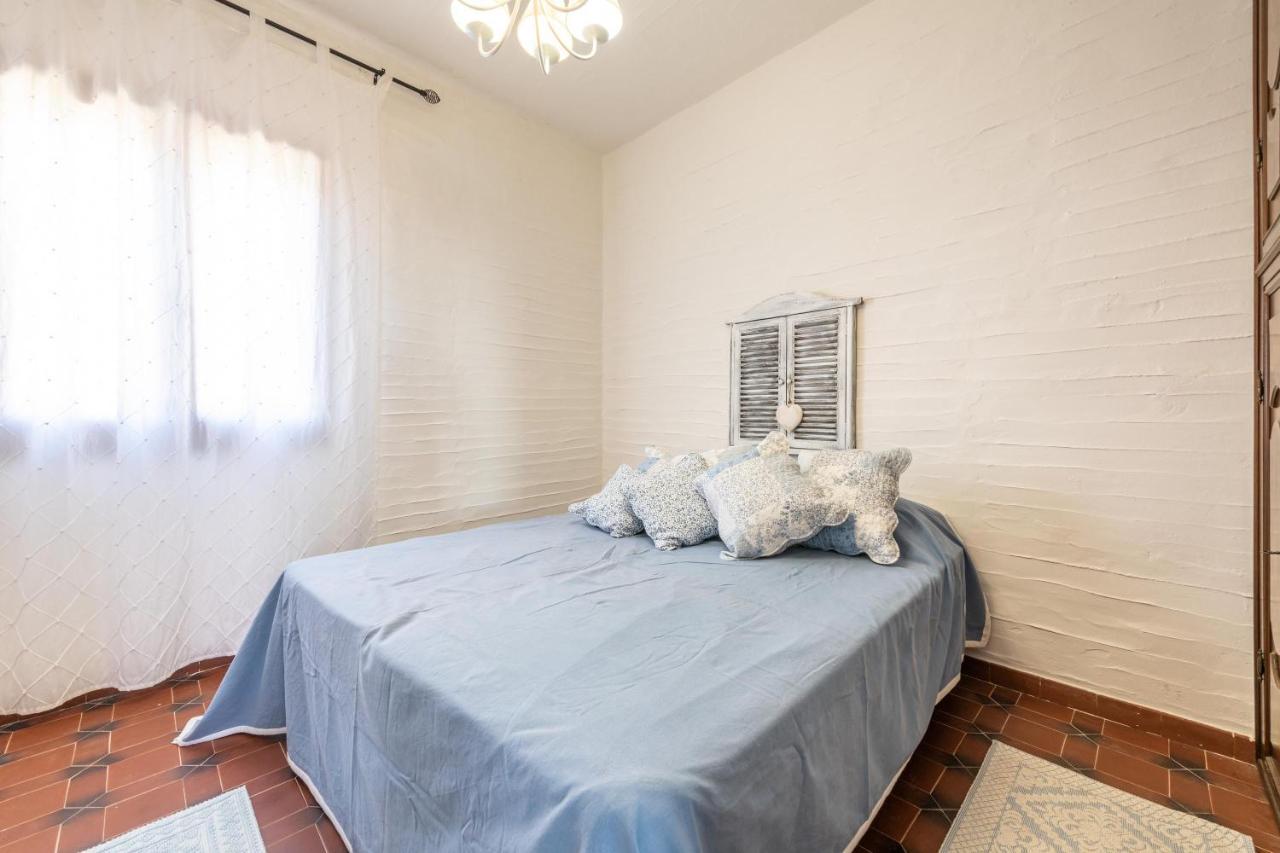 Casa Nicoleup Villa Porto Columbu - Perd'E Sali Екстериор снимка