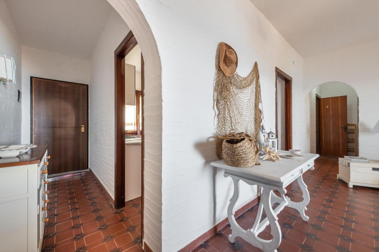 Casa Nicoleup Villa Porto Columbu - Perd'E Sali Екстериор снимка